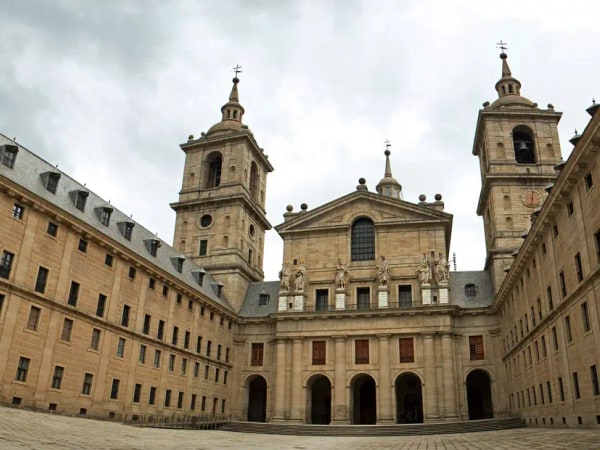 El Escorial Monastery & The Valley of the Fallen Day Tour from Madrid